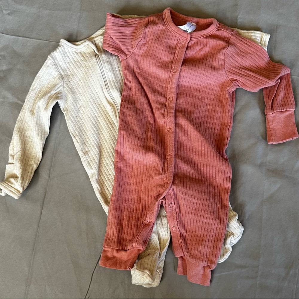 Infant girl 0-3 month pajamas